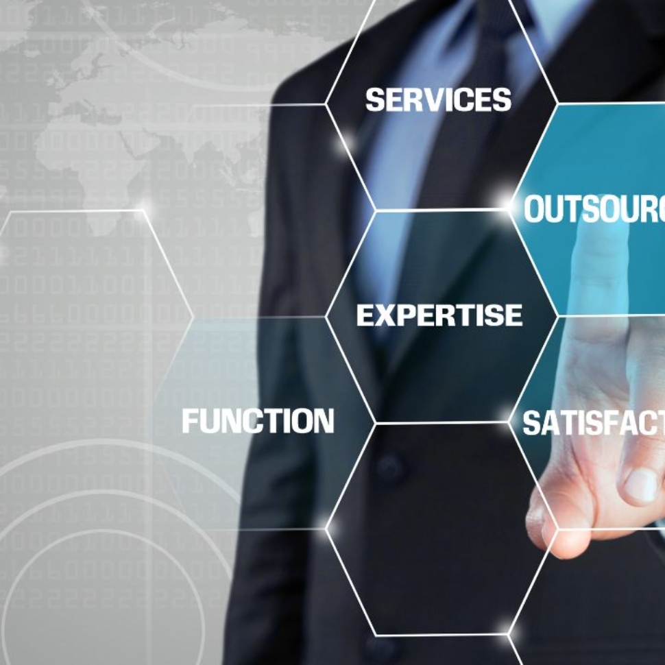 Outsourcing IT a innowacyjność w biznesie: przypadki sukcesu