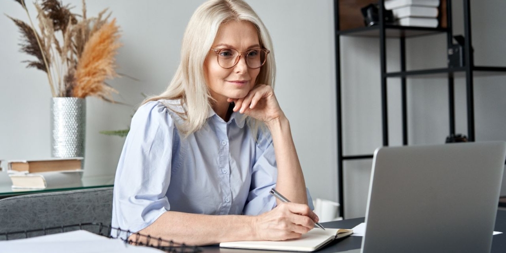 Wirtualny sekretariat: Jak zwiększyć efektywność swojego biznesu dzięki zdalnemu wsparciu administracyjnemu