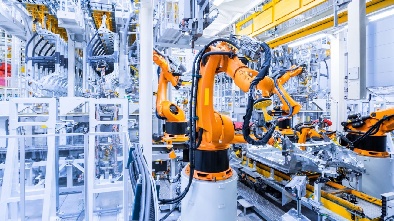Automatyzacja linii produkcyjnych – przyszłość nowoczesnego przemysłu
