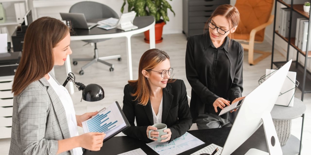 Outsourcing księgowości: 5 powodów, dla których małe i średnie przedsiębiorstwa powinny rozważyć tę opcję