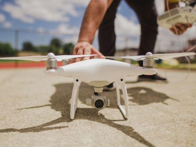 Ubezpieczenia – jak drony umożliwiają dokładne dokumentowanie szkód i strat