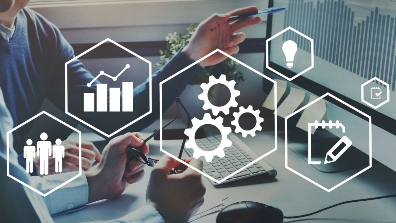 Zarządzanie procesami operacyjnymi — jak usprawnić firmę korzystając z usług zewnętrznych?