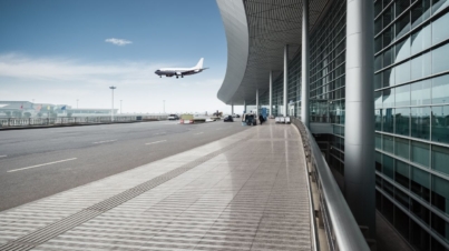 Fotowoltaika w infrastrukturze lotniczej — korzyści energetyczne i środowiskowe