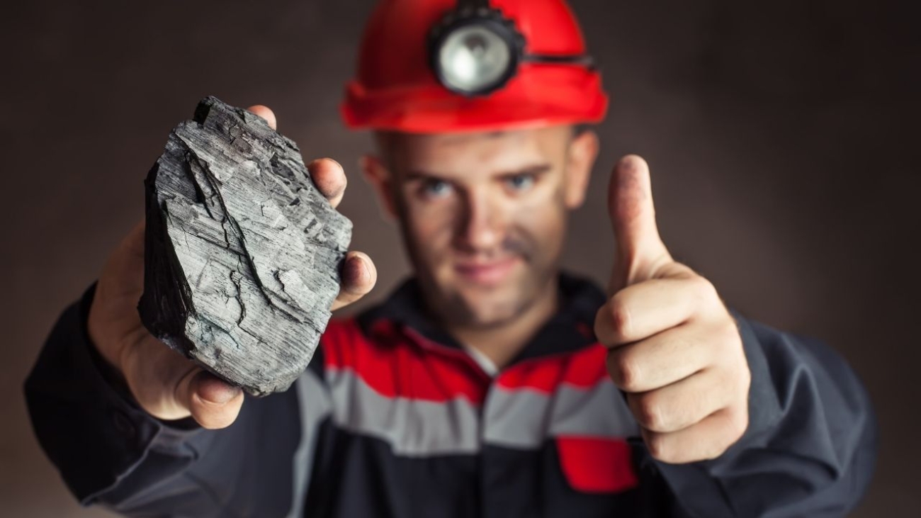 Jak magazynować węgiel w bezpieczny sposób – porady dla gospodarstw domowych