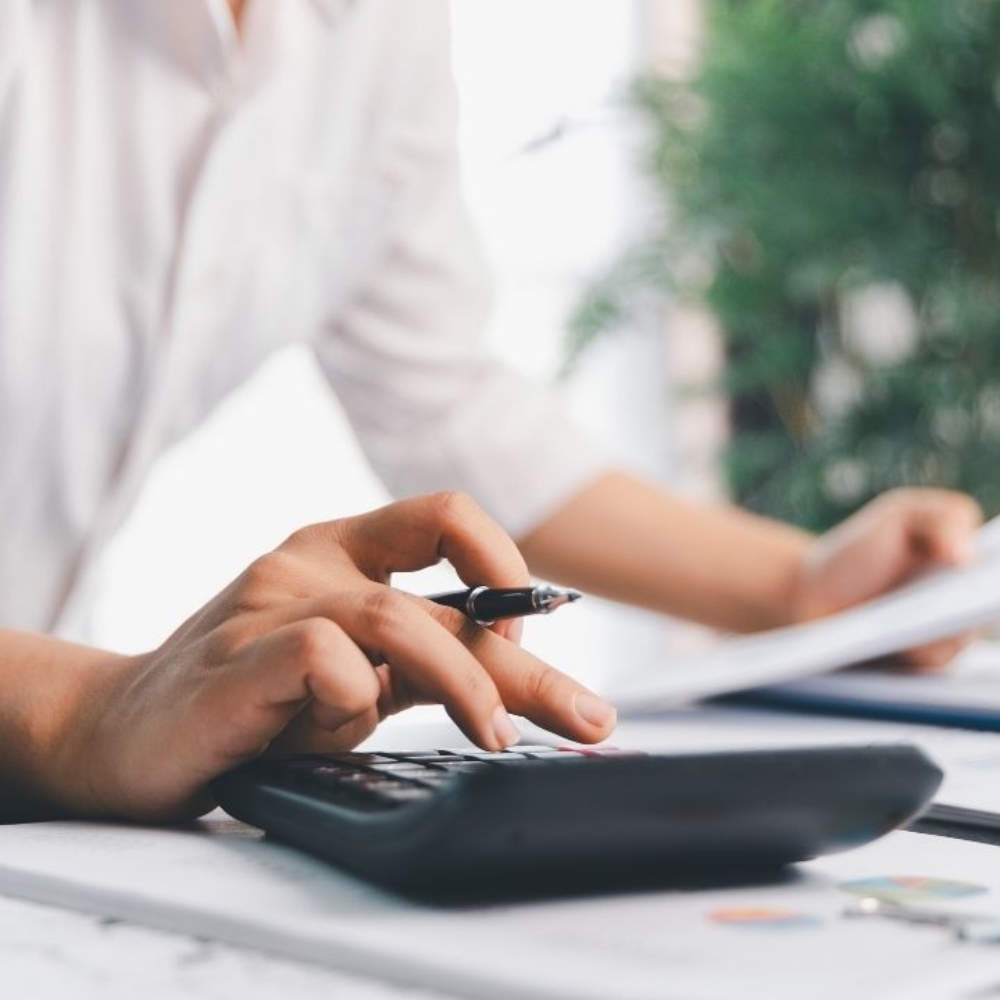 Księgowość online czy tradycyjna – co wybrać